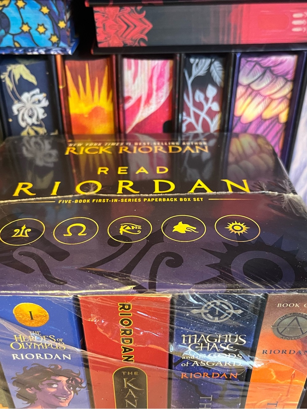 Rick Riordan Read Riordan Box Set (5 Books) - Picture 2 of 4